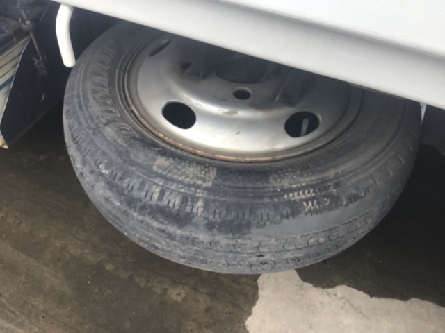 いすゞエルフ平ボディ小型（2t・3t）[写真08]