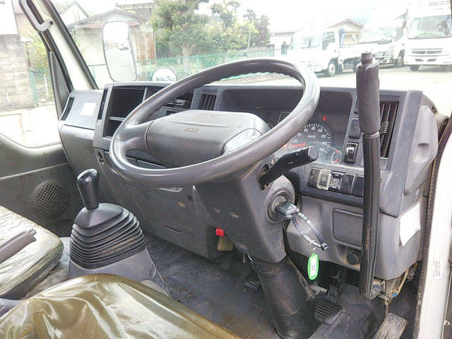 いすゞエルフダンプ小型（2t・3t）[写真24]