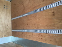 日野デュトロアルミバン小型（2t・3t）[写真08]