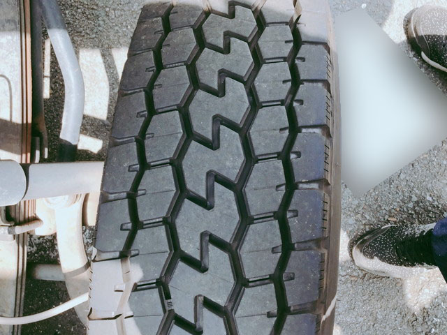 いすゞエルフアルミバン小型（2t・3t）[写真13]