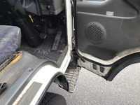 いすゞエルフアルミバン小型（2t・3t）[写真22]