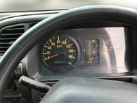 いすゞエルフアルミバン小型（2t・3t）[写真25]