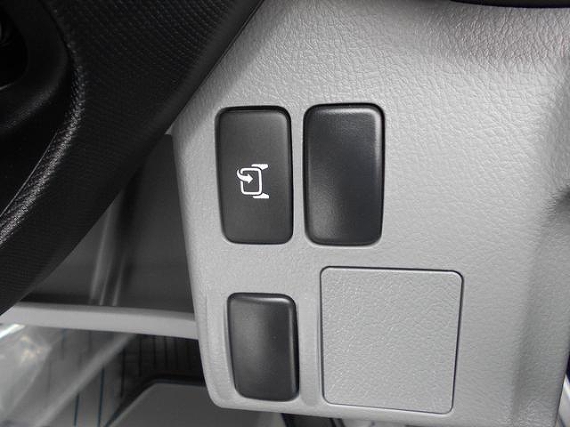 日野デュトロセーフティローダー小型（2t・3t）[写真31]