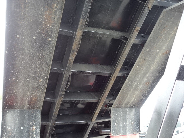 日野プロフィア深ダンプ（土砂禁ダンプ）大型（10t）[写真20]