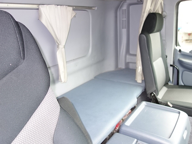 日野プロフィア深ダンプ（土砂禁ダンプ）大型（10t）[写真31]