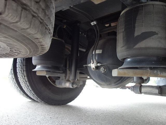 三菱ふそうファイターアルミブロック中型（4t）[写真16]