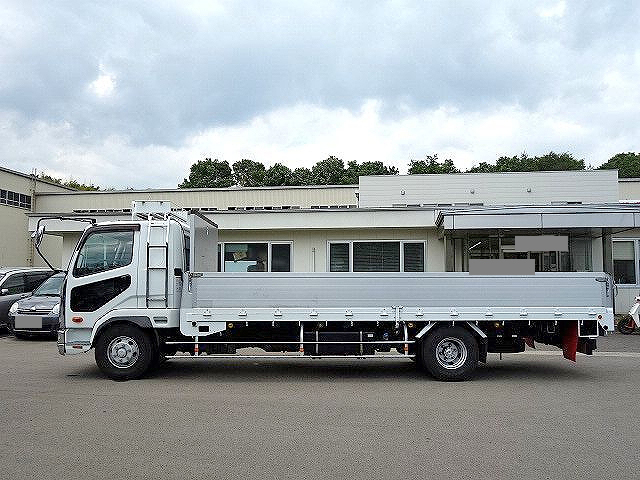 三菱ふそうファイターアルミブロック中型（4t）[写真04]