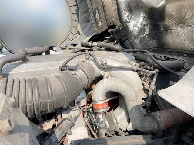 日野プロフィアトレーラーヘッド（トラクターヘッド）大型（10t）[写真15]