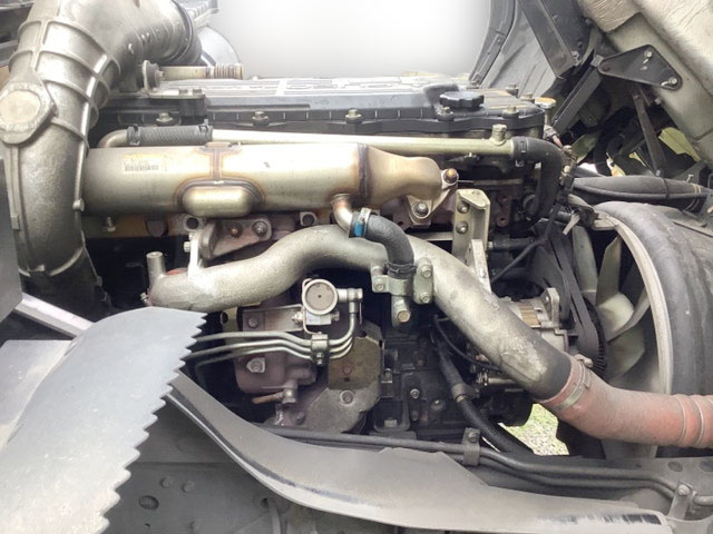 三菱ふそうファイター幌車中型（4t）[写真14]