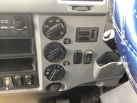 三菱ふそうファイター幌車中型（4t）[写真20]