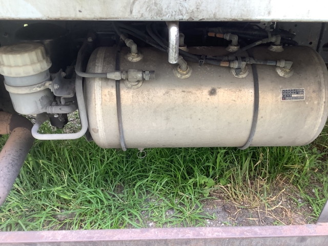 三菱ふそうファイター幌車中型（4t）[写真08]