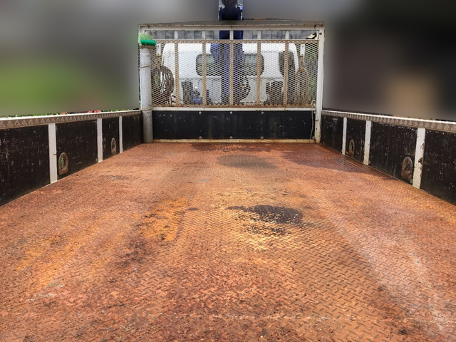 三菱ふそうキャンタークレーン4段小型（2t・3t）[写真07]