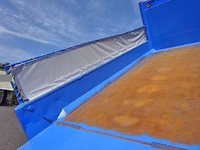 三菱ふそうスーパーグレートダンプ大型（10t）[写真10]