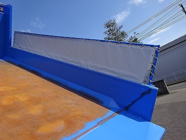 三菱ふそうスーパーグレートダンプ大型（10t）[写真11]