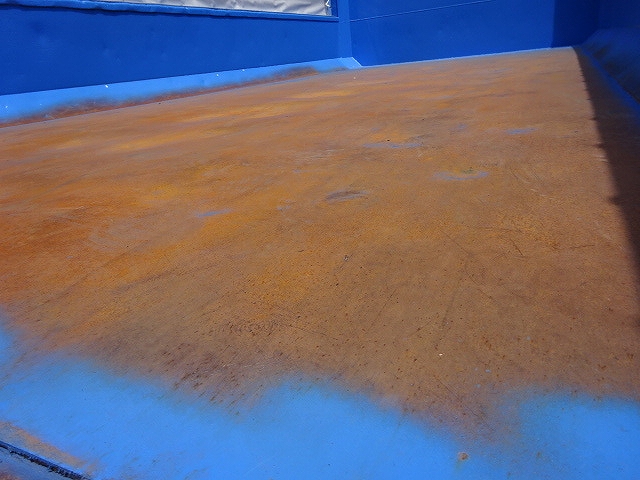 三菱ふそうスーパーグレートダンプ大型（10t）[写真13]