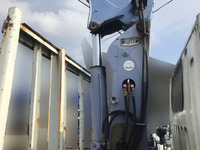 三菱ふそうキャンタークレーン3段小型（2t・3t）[写真10]