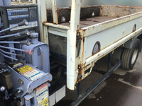 三菱ふそうキャンタークレーン3段小型（2t・3t）[写真07]