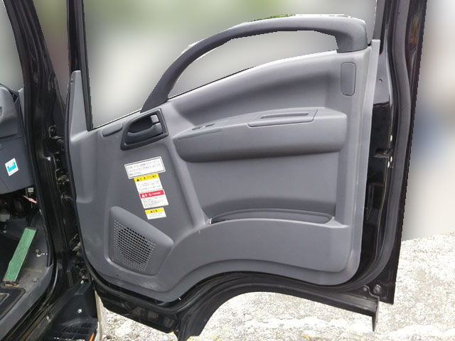 いすゞエルフセーフティローダー小型（2t・3t）[写真21]