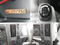 いすゞエルフセーフティローダー小型（2t・3t）[写真28]