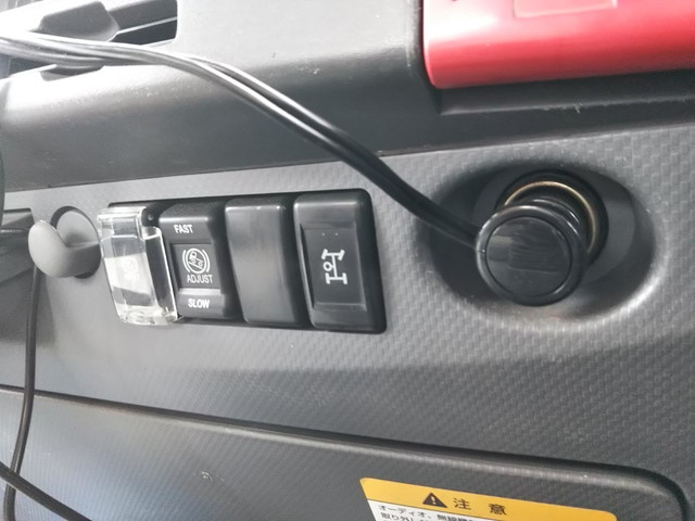 いすゞエルフセーフティローダー小型（2t・3t）[写真30]