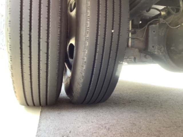 日野デュトロ冷凍車（冷蔵車）小型（2t・3t）[写真15]