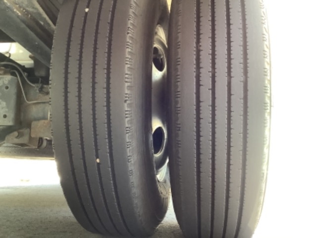 日野デュトロ冷凍車（冷蔵車）小型（2t・3t）[写真16]