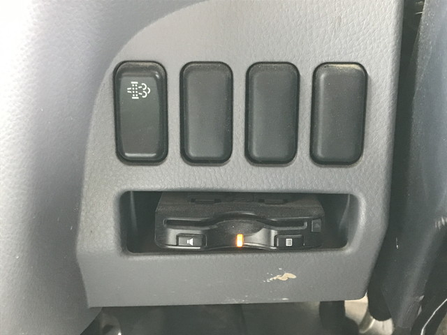 三菱ふそうキャンターダンプ小型（2t・3t）[写真23]