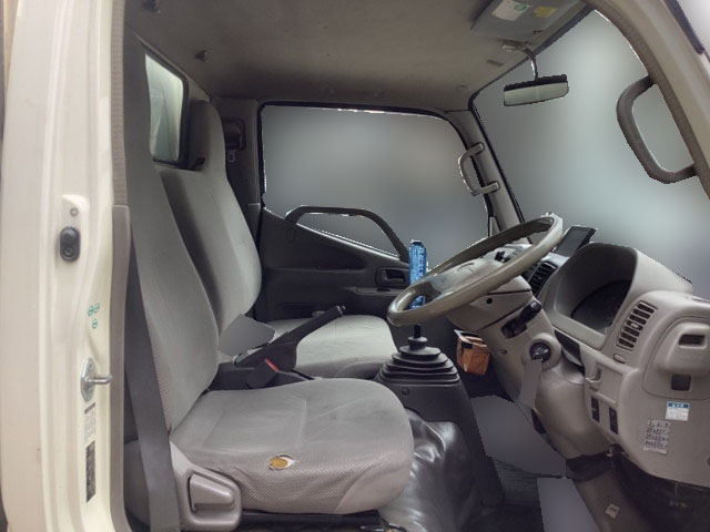 トヨタダイナ冷凍車（冷蔵車）小型（2t・3t）[写真19]