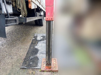 UDトラックスコンドルセルフクレーン3段中型（4t）[写真12]