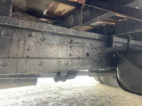 UDトラックスコンドルセルフクレーン3段中型（4t）[写真15]