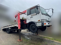 UDトラックスコンドルセルフクレーン3段中型（4t）[写真02]