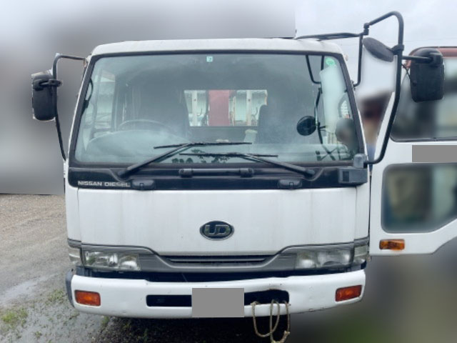 UDトラックスコンドルセルフクレーン3段中型（4t）[写真05]