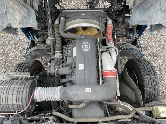 UDトラックスクオンアルミブロック大型（10t）[写真20]