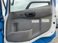 UDトラックスクオンアルミブロック大型（10t）[写真25]