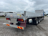 UDトラックスクオンアルミブロック大型（10t）[写真02]