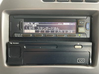 UDトラックスクオンアルミブロック大型（10t）[写真34]