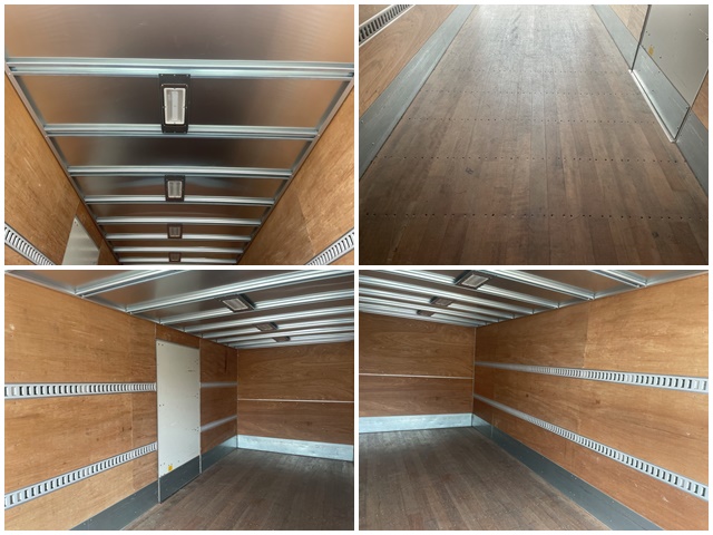 いすゞフォワードアルミバン中型（4t）[写真12]