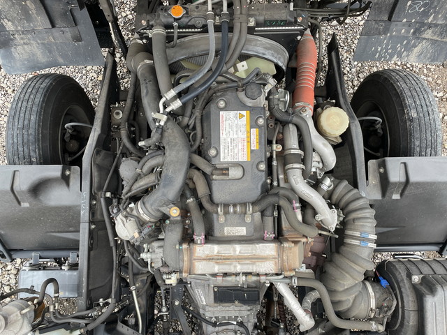 いすゞフォワードアルミバン中型（4t）[写真21]