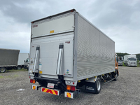 いすゞフォワードアルミバン中型（4t）[写真02]