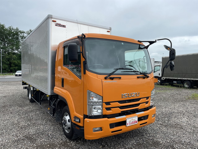いすゞフォワードアルミバン中型（4t）[写真03]