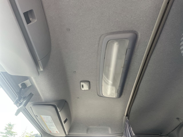 いすゞフォワードアルミバン中型（4t）[写真32]