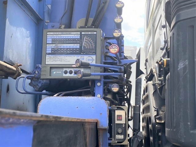 日野プロフィアクレーン4段大型（10t）[写真12]