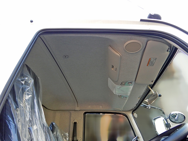 三菱ふそうファイターセーフティクレーン4段増トン（6t・8t）[写真16]