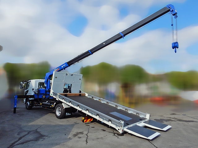 三菱ふそうファイターセーフティクレーン4段増トン（6t・8t）[写真02]