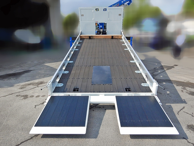 三菱ふそうファイターセーフティクレーン4段増トン（6t・8t）[写真06]