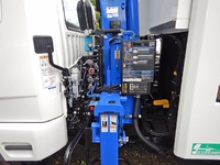 三菱ふそうファイターセーフティクレーン4段増トン（6t・8t）[写真09]