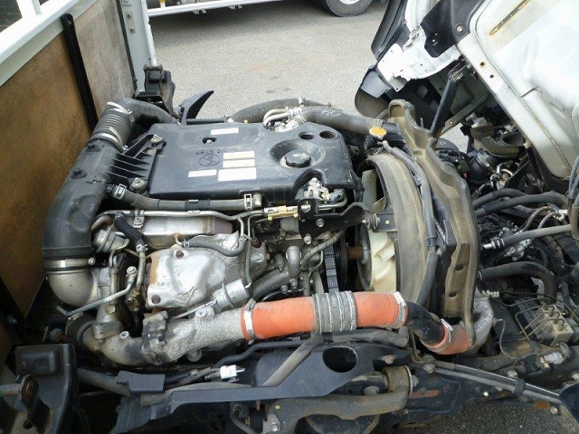 いすゞエルフ平ボディ小型（2t・3t）[写真24]