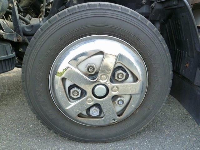 いすゞエルフ平ボディ小型（2t・3t）[写真27]