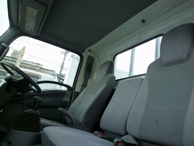 いすゞエルフ平ボディ小型（2t・3t）[写真08]