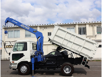 UDトラックスコンドルダンプ・クレーン付中型（4t）[写真14]